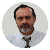 HOMERO URRUTIA BRIONES