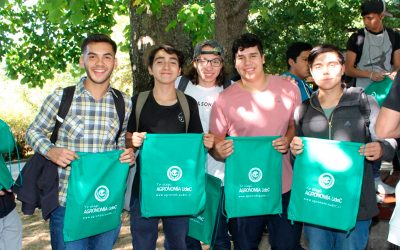 Con ceremonia de bienvenida Agronomía recibe a alumnos de primer año