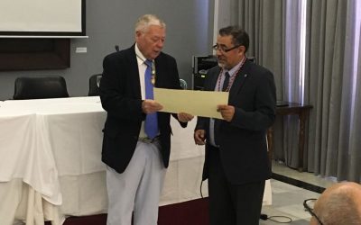 Académico de Agronomía realiza conferencia en España
