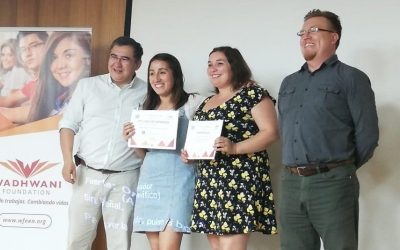 Estudiantes presentan innovadores proyectos de emprendimiento