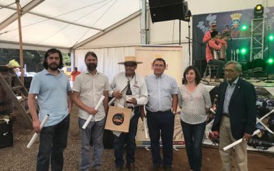 Académicos UdeC asesoran a viñateros de Florida en la creación de un Brandy